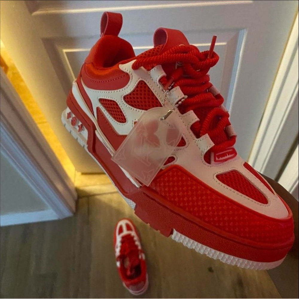 Red and white Louis Vuitton lv skates sneaker - Picture 2 of 5